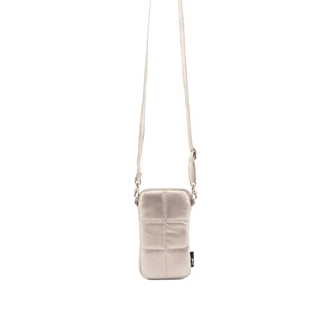 joyne.com | Handytasche Puffy | silber von Monk & Anna