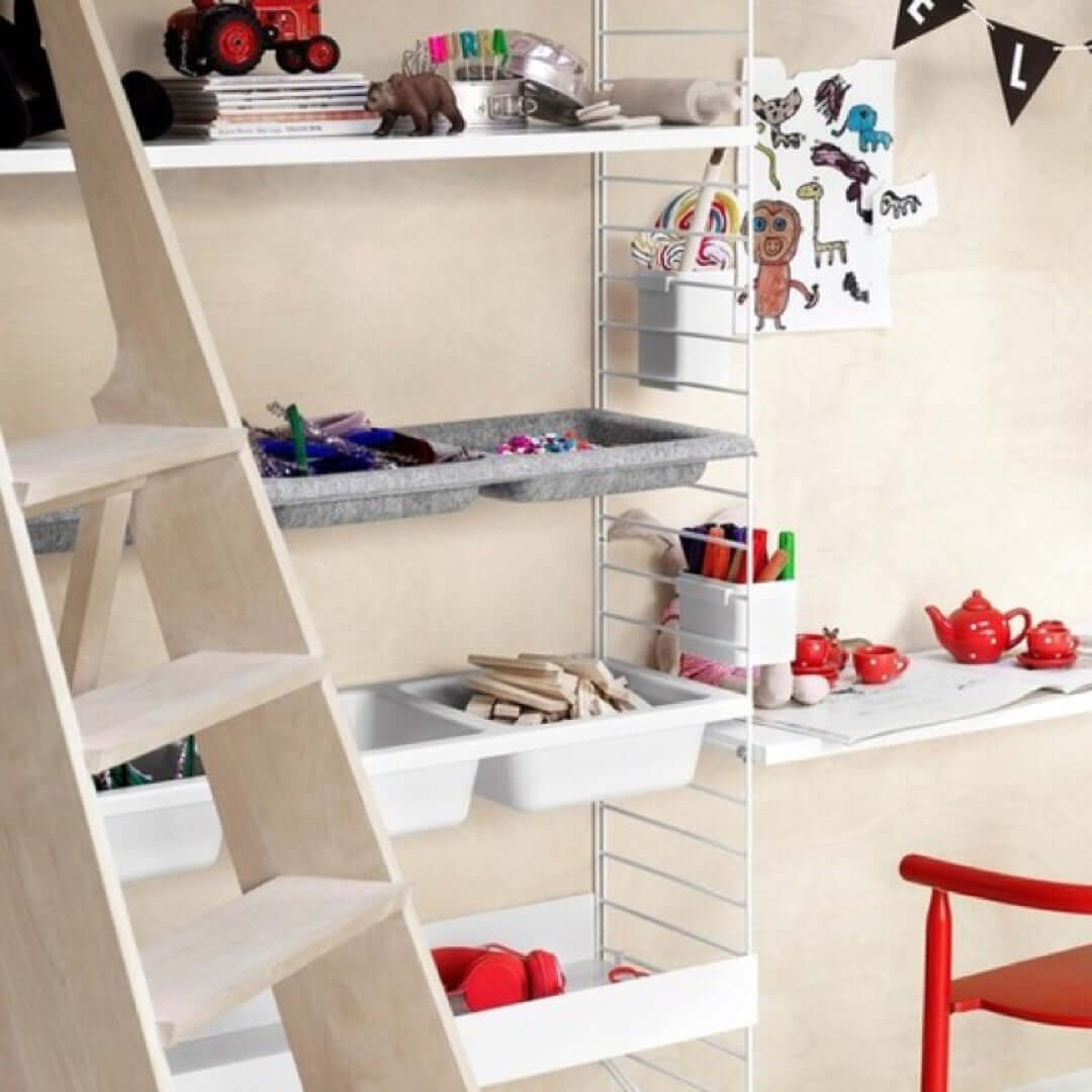 joyne.com | STRING Kids Room | Sort & Play von String Furniture