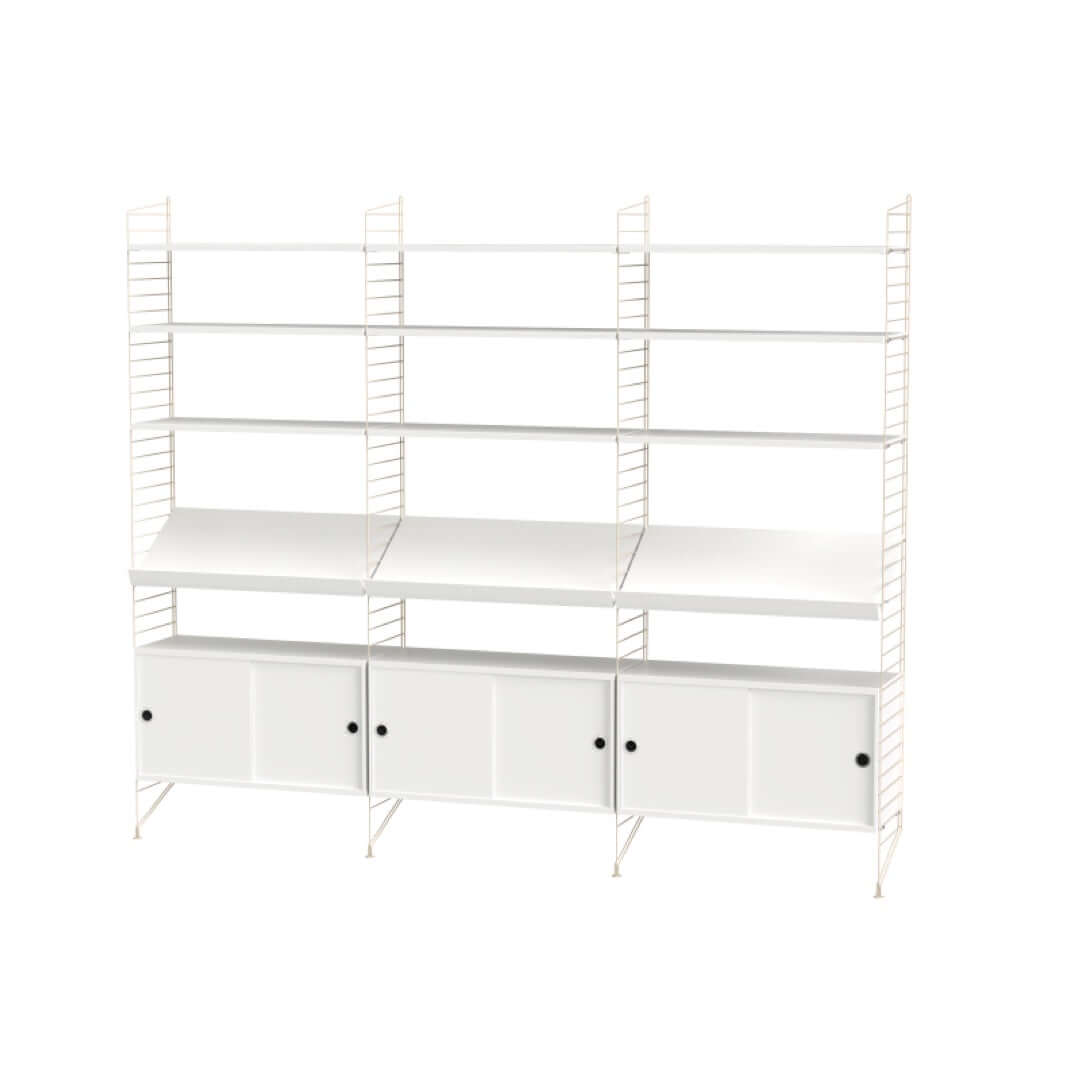 joyne.com | STRING Wohnzimmer | Regal mit Schränken von STRING® FURNITURE